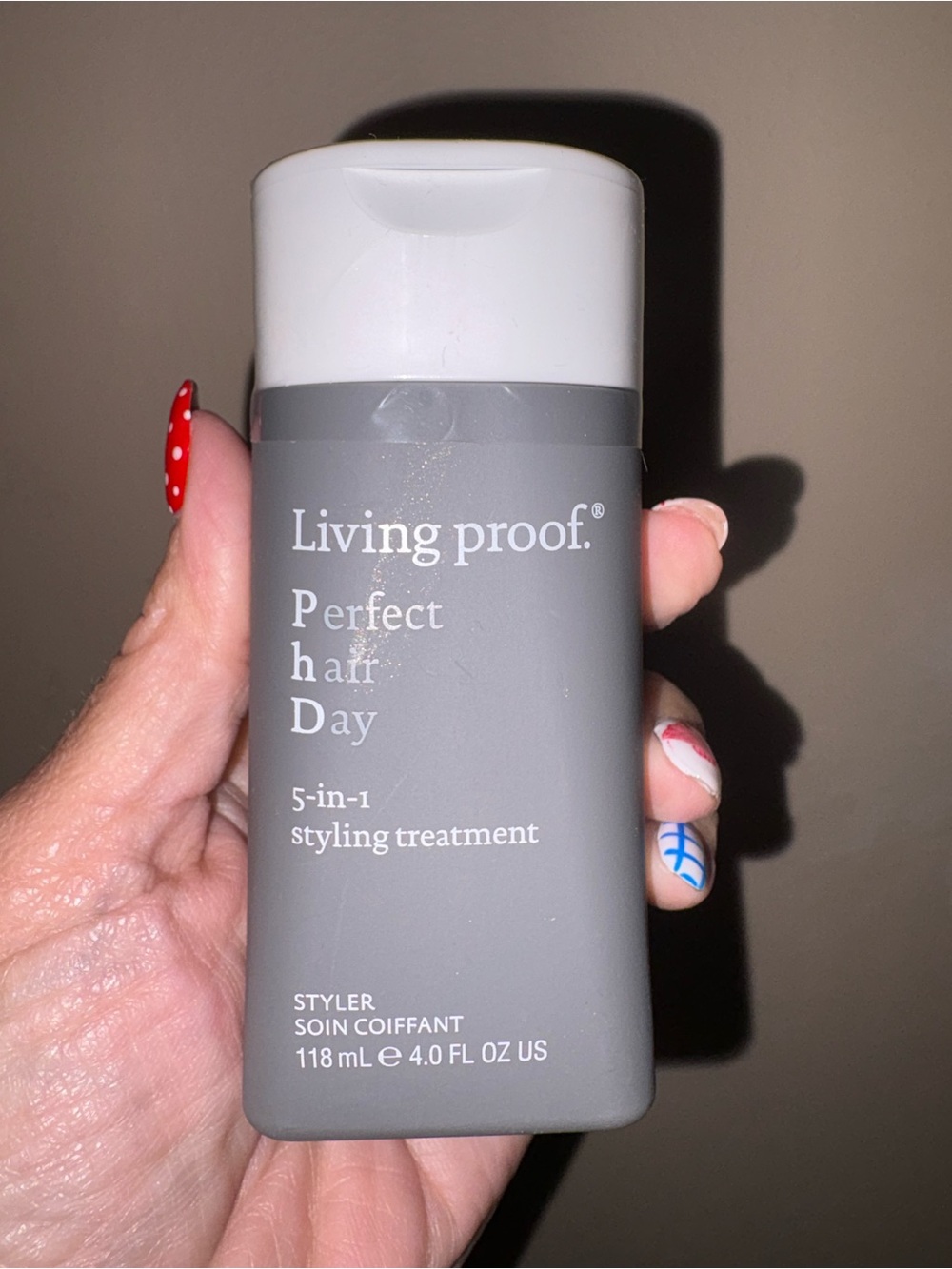 Living Proof Perfect Hair Day 5-in-1 Styling Treatment — Gray/White